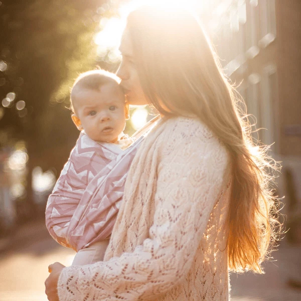 Hoppediz Babytragetuch Tragetuch KbA-Qualität Amsterdam Rose 2 Hoppediz Babytragetuch Tragetuch KbA-Qualität Amsterdam Rose – Bild 2