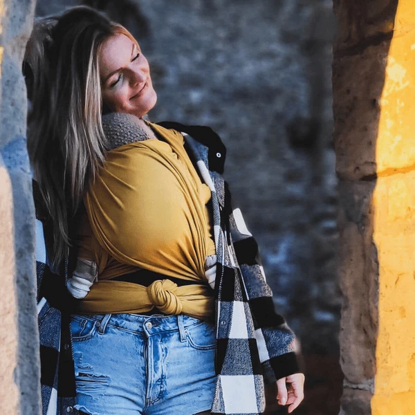 Hoppediz Elastisches Babytragetuch Neugeborenen Tragetuch Curry 4 Hoppediz Elastisches Babytragetuch Neugeborenen Tragetuch Curry – Bild 4