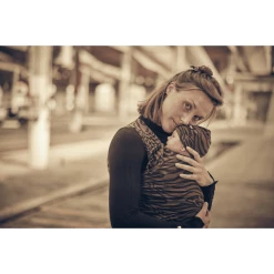 Najell Vorgebundenes Wickel Und Tragetuch Zebra Brown 9 Najell Vorgebundenes Wickel Und Tragetuch Zebra Brown -Stokke Shop najell vorgebundenes wickel und tragetuch zebra brown a331360 4